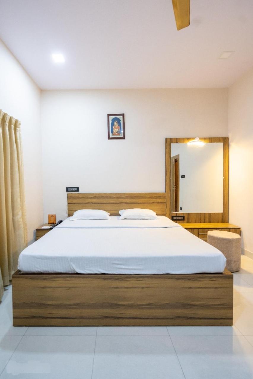 Shakuntalaam Royal Palace Jharsuguda Екстер'єр фото